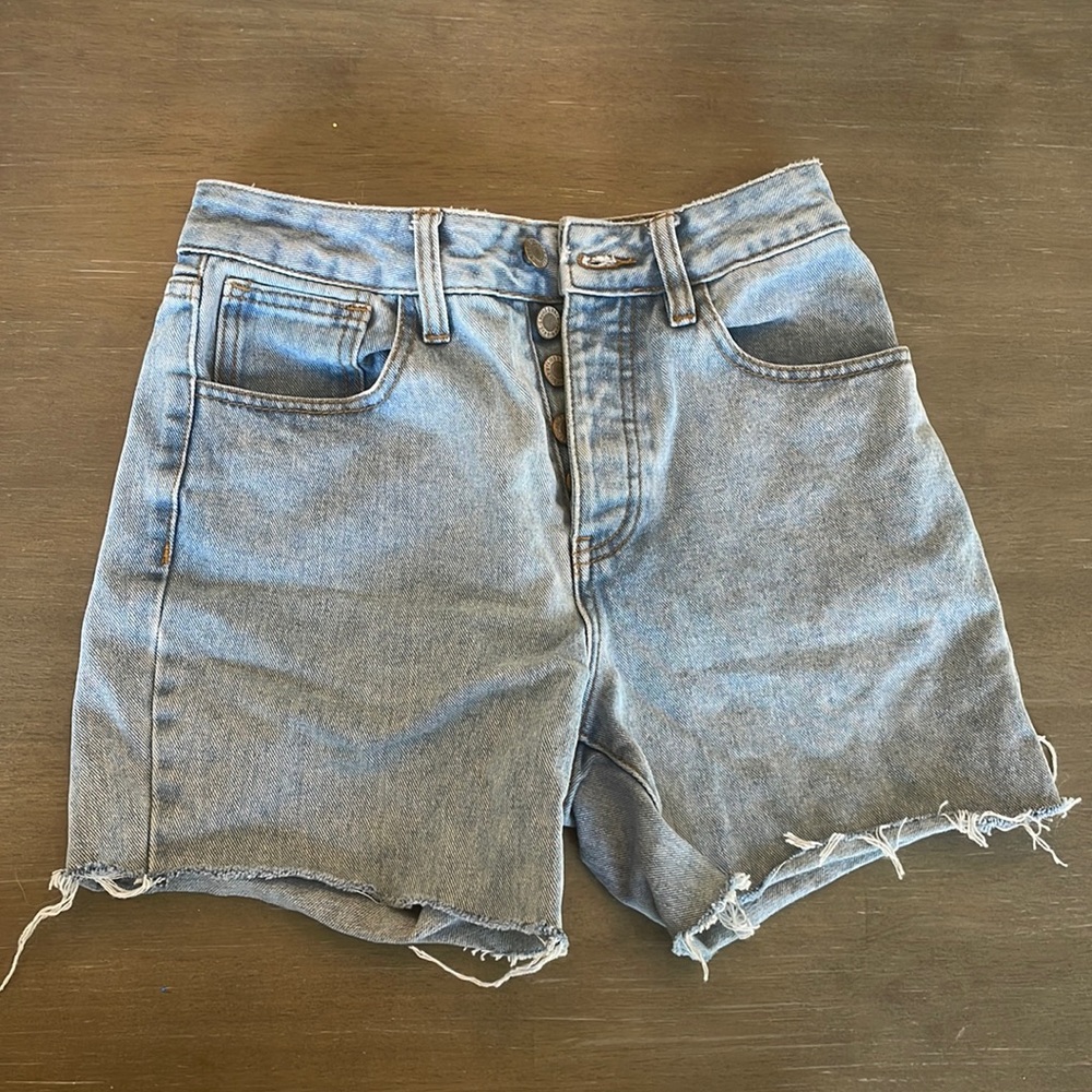 Brandy Melville shorts
